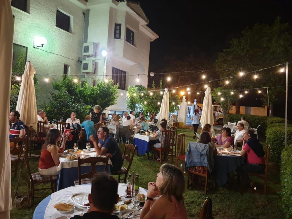 ברונטה Hostal Asador Julian מראה חיצוני תמונה